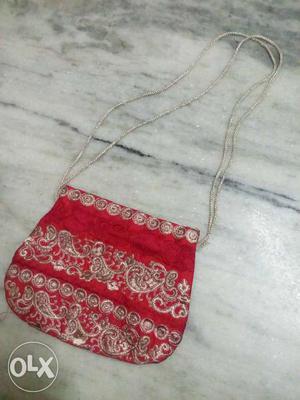 Women's Red Beige And White Floral Sling Bag