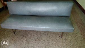 5 Seater Sofa in good Luking condition