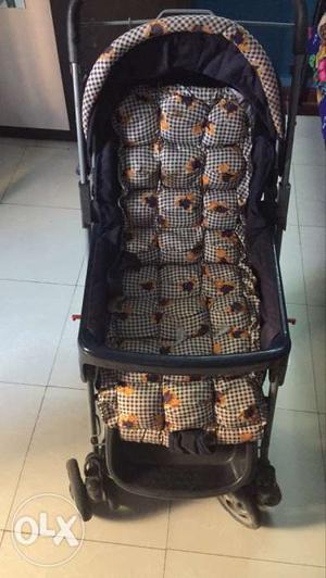 Good condition Baby trolley. Interested ppl can