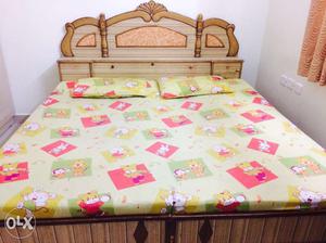 King size double bed with mattress, without storage, good