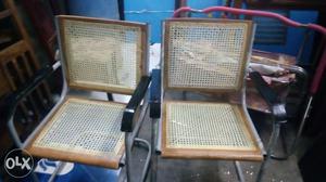 Mesh type office chairs. Quality is very good.