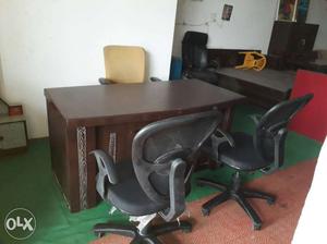 Office furniture good conditions
