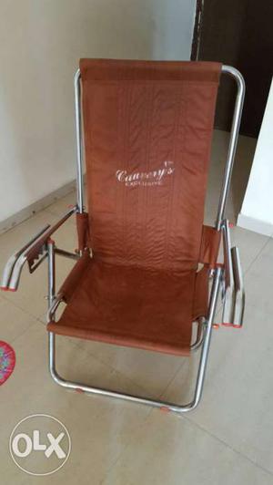 Recliner Chair. reclines upto 3 level