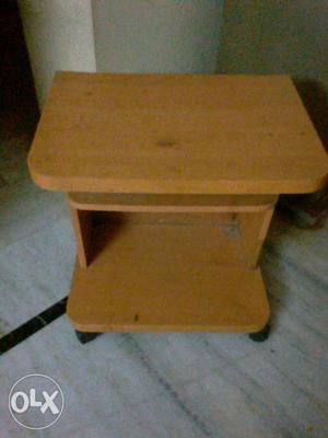 Tv stand in gud condition