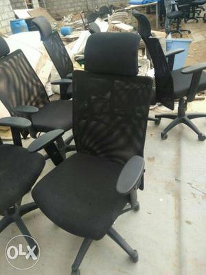 Wipro company used Chairs, hi back with head