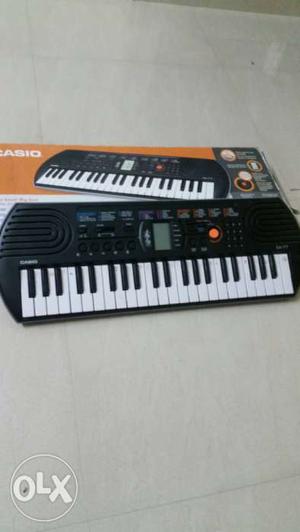 CASIO keyboard in good condition.