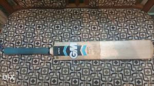 GM kashmir willow bat. Very very less used. It is