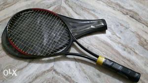 Long tennis racket seal packed in new condition 1