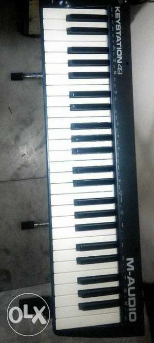 M-audio keystaion in New condition with stand