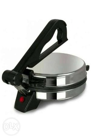 Black And Stainless Waffle Maker