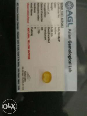 Certified stone yellow sapphir