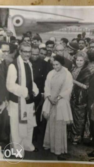 The antique and an original photograph of Indira