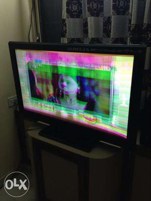 Toshiba 42inch minor issue tv is running condition