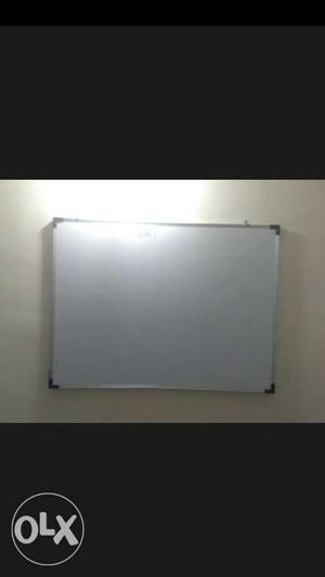 White board 3x4 new 1 month old