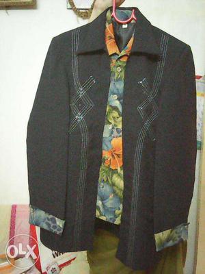 Baby coat suit want to sell its used