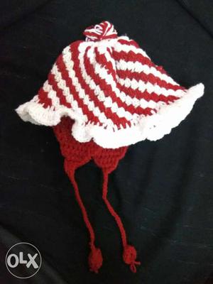 Real wool hand made Red And White Knit Cap and socks..for