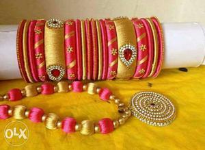 Beautiful bangles in pink and gold combination along with