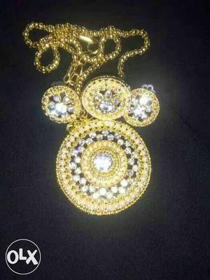 Gold And Diamond Pendant Necklace