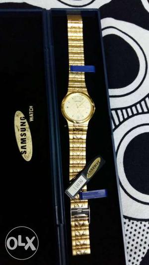 Samsung watch golden color...brand new