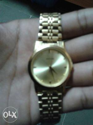 Sonata golden waterproof watch only 2 month used.