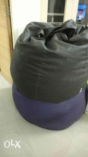 2 jumbo XL bean bags good condition