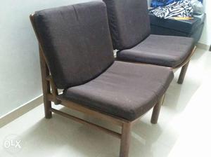 2 mint condition sofa chairs for immediate sale. Bandra West