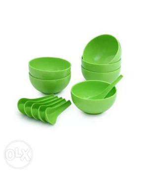 6 Green Plastic Bowl And 6 spoon