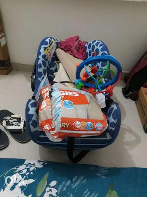 Baby car seat for immediate sale. Bought from