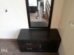 Black Wooden Vanity Dresser
