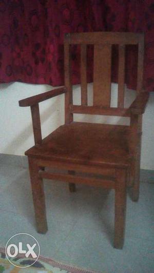 Four wooden chair par peace 800₹