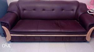Premium Sofa set.. 5 Years old.. Original price