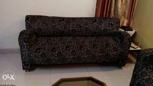 Three plus two sofa set in good condition in the