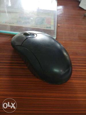 Black Cordless Computer Mouse
