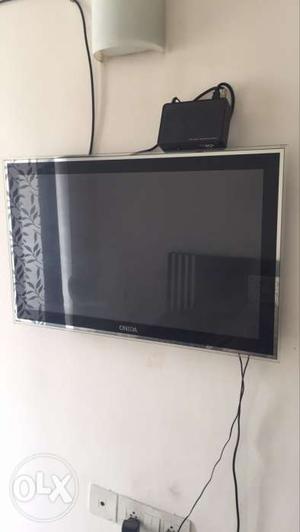 ONIDA LED 32 inch with remote