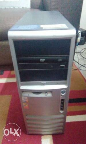 Pentium 4 1gb ram 320gb hard disk