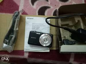 Sony 16.1 camera with excellent condition