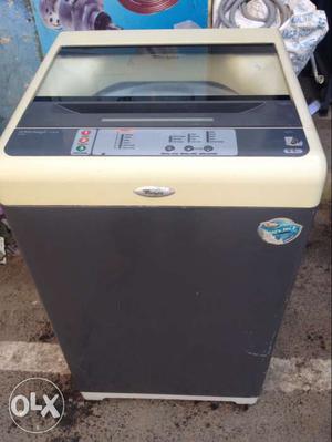 Whirlpool 123 washing machines good condition