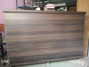 Arjuntly sell my shop counter size is 5ft by 4 ft