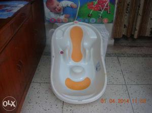 Baby Bath Tub,unused.Suits your infant for