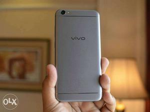 5 days old phone Vivo V5 Max with 20 MP front