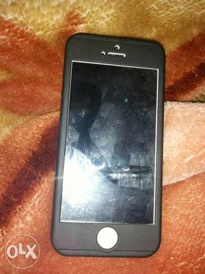 Apple iphone 5 in good condition with bill;