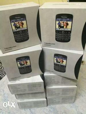 BlackBerry Bold  box packed imported white