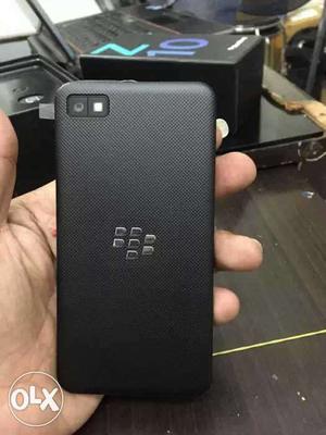 BlackBerry Z10..4G handset with Jio working..2gb