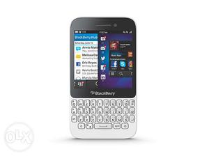 Blackberry Q5 touch and tip key pad one year old