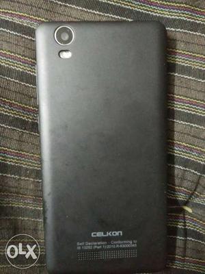 Celkon mobile phone in very gud condition only