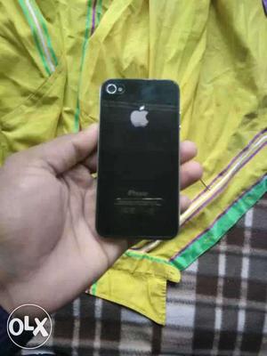 IPhone 4s 32gb very good condition call