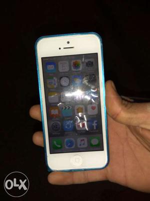 IPhone 5 32GB Bill & charger Very good condition