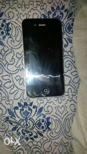 Iphone 4. 32gb. Good condition, can exchange with