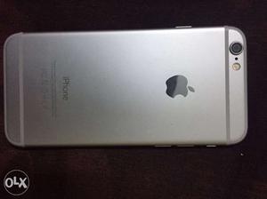 Iphone-6 64gb silver in colour. Urgent sell. No