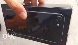 Iphone 7 plus 128gb jet black sealed piece.